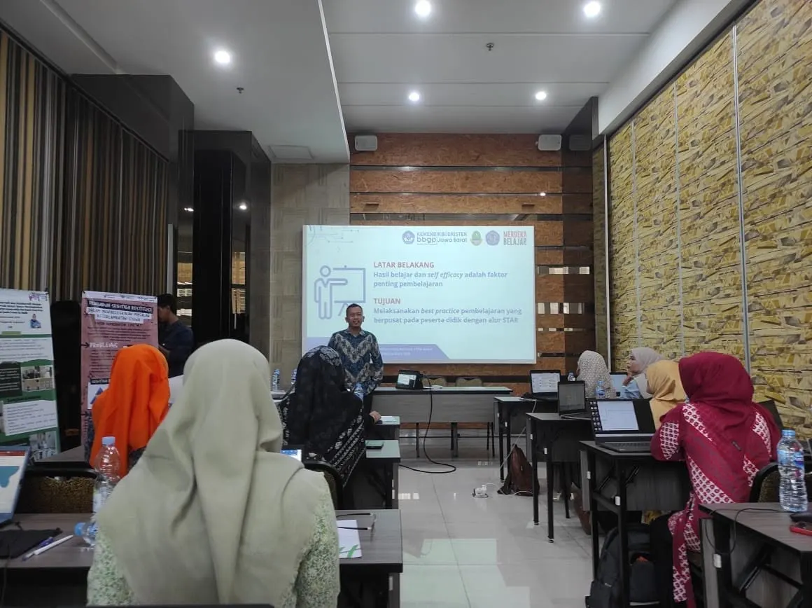 Angga Permana pada kegiatan filtrasi di BBGP Jawa Barat